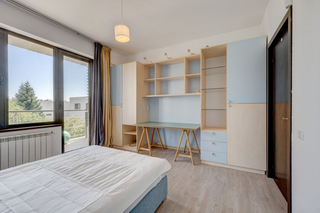 Space, light, and comfort for your family. FIRST RENTAL.