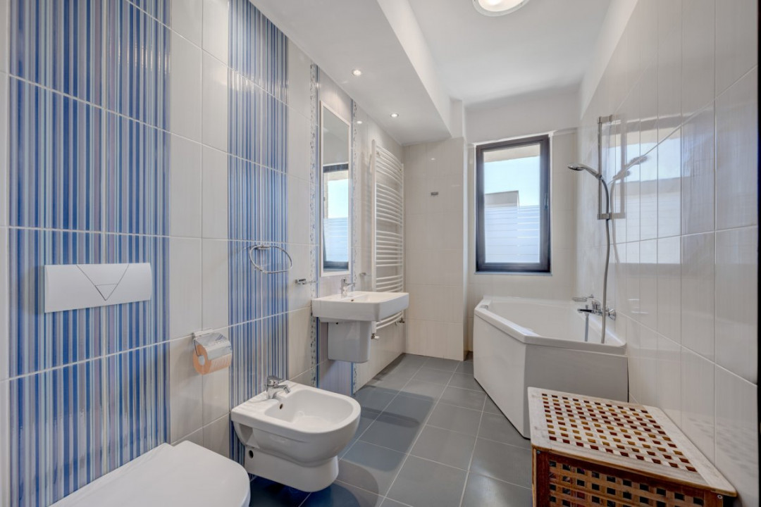 Space, light, and comfort for your family. FIRST RENTAL.