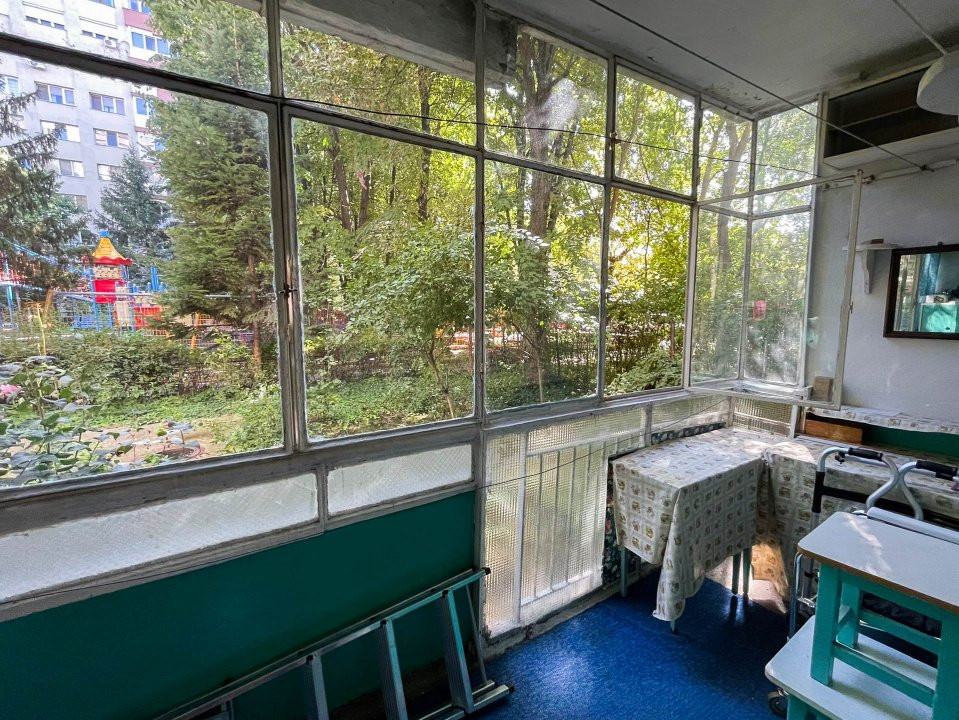 Berceni-Piata Straduintei,decomandat,balcon+boxa