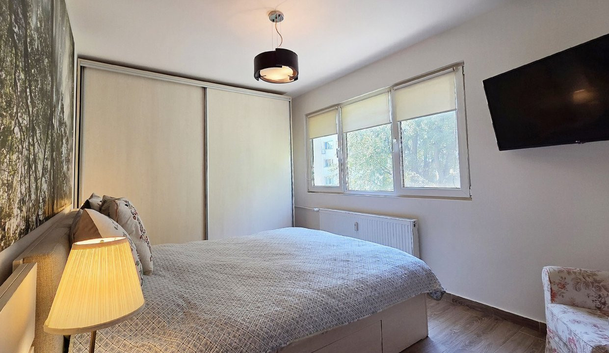 Apartament 4 camere de vanzare 82 mp Berceni Emil Racovita