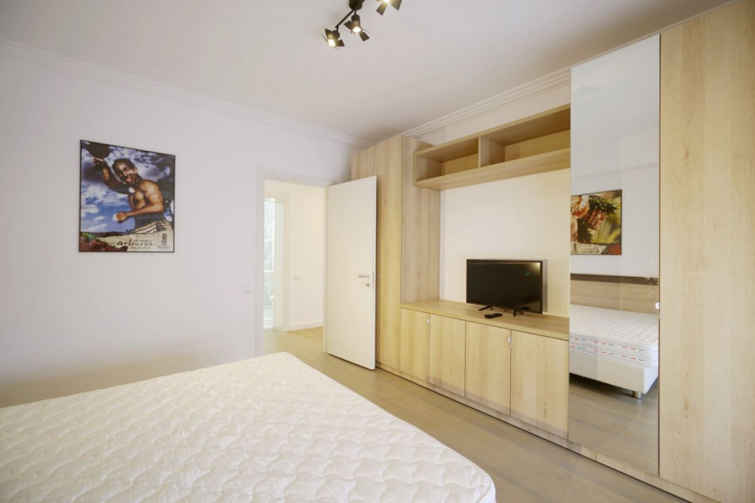 Apartament lux 3 camere+parcare subterana Laguna Residence