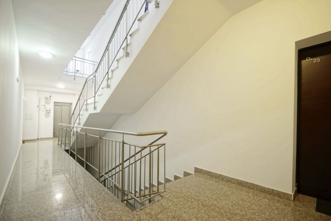 Apartament lux 3 camere+parcare subterana Laguna Residence