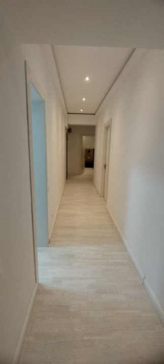 Apartament lux 3 camere+parcare subterana Laguna Residence