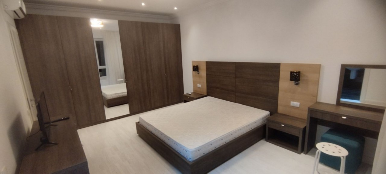 Apartament lux 3 camere+parcare subterana Laguna Residence