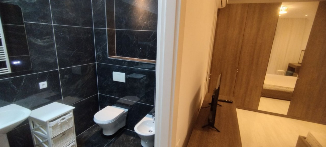 Apartament lux 3 camere+parcare subterana Laguna Residence