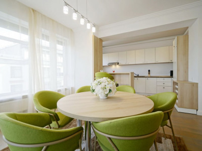 Apartament lux 3 camere+parcare subterana Laguna Residence