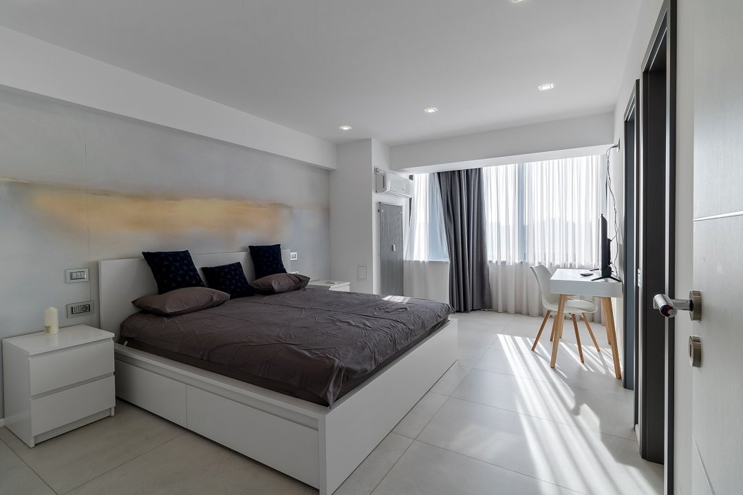 Cel mai mare Duplex de pe Bulevardul Unirii.