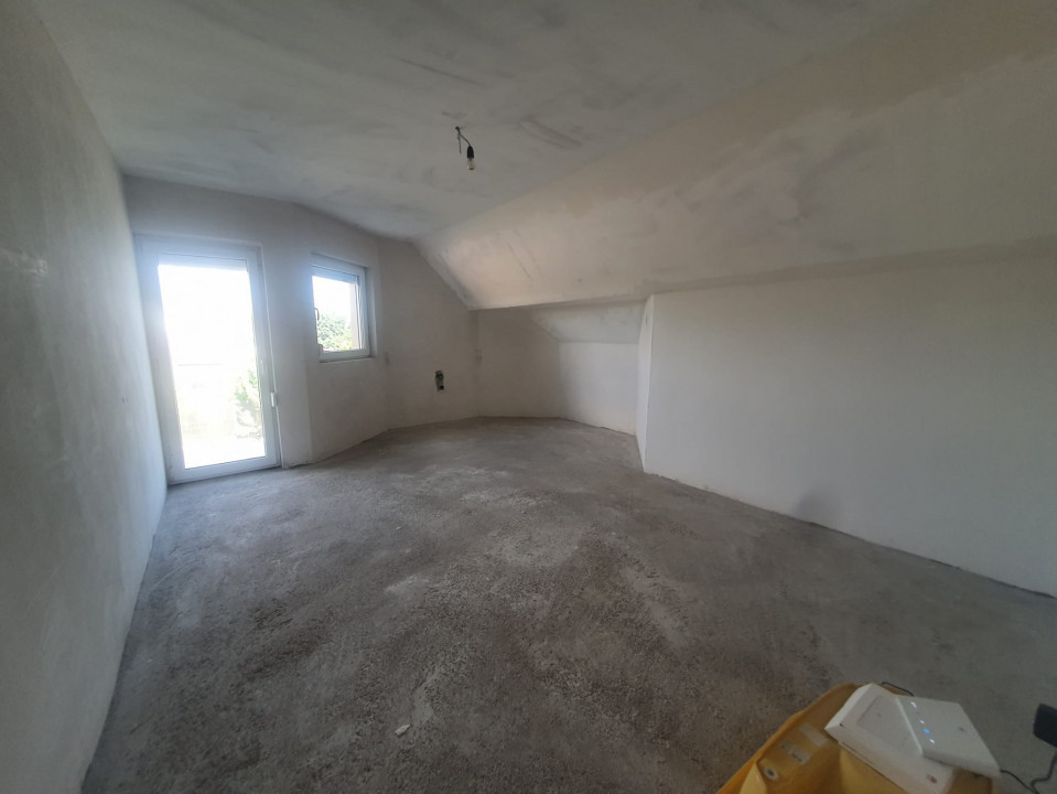 Casă de vânzare în Mosoaia, sat Hințești – 5 camere, 170 mp utili