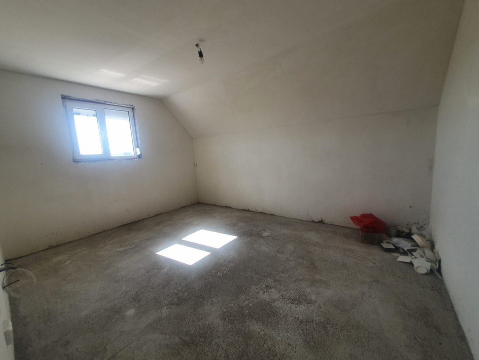 Casă de vânzare în Mosoaia, sat Hințești – 5 camere, 170 mp utili