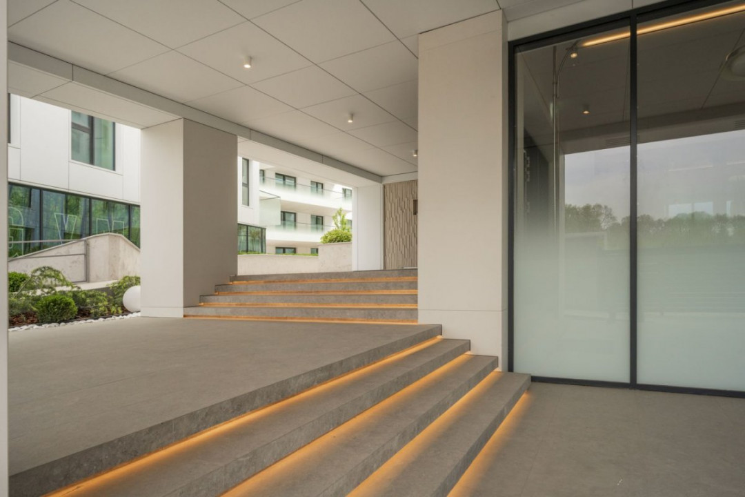 Apartament cu 5 camere, 4 bai, grădină 306 mp, 497 mp utili – Pines Residence