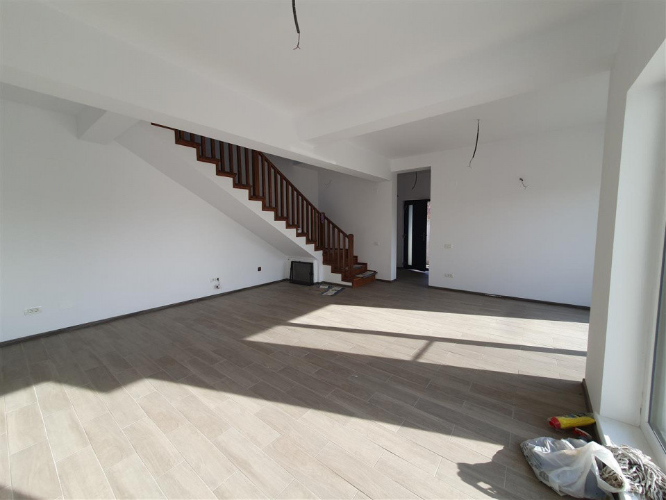 Casa finisata la cheie 4 camere Trivale | Proprietar PF