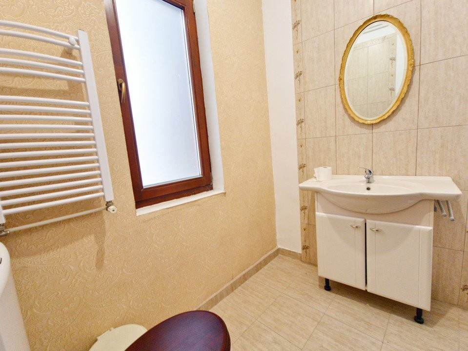 Oportunitate | Locație | Eleganta si Stil | 5 camere - 150mp | Piata Romana