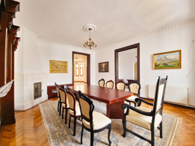 Oportunitate | Locație | Eleganta si Stil | 5 camere - 150mp | Piata Romana