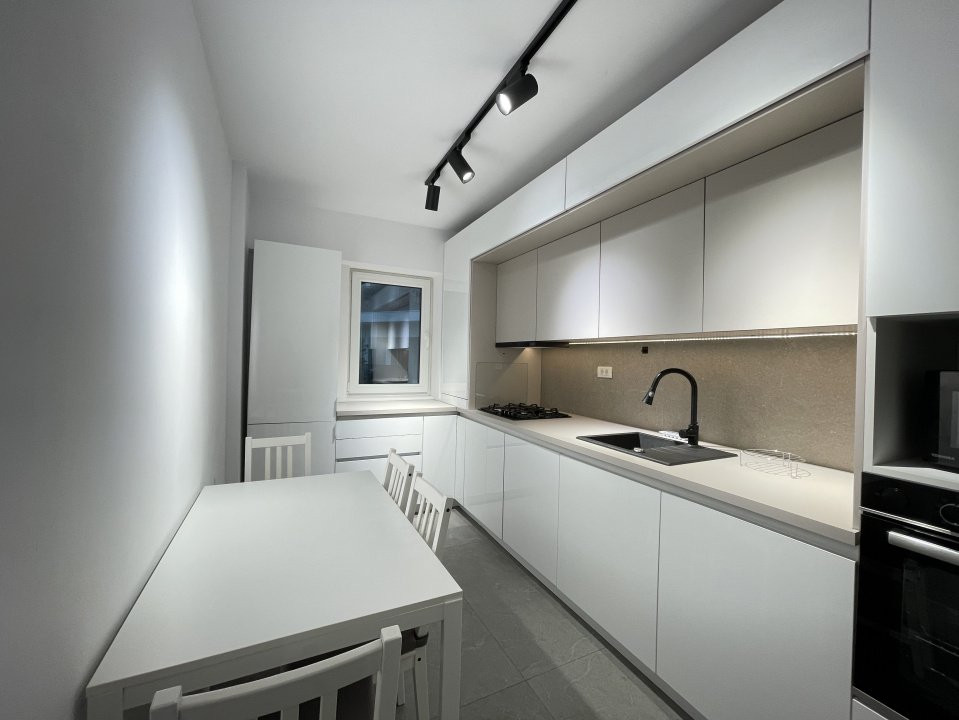 Apartament cu 2 camere in zona Timpuri noi